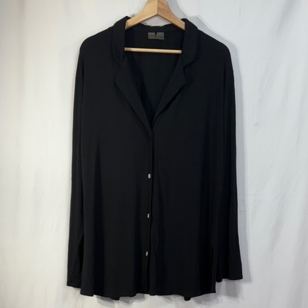 🏍️ Recliner Black knit  Button-Up Pajama Top
